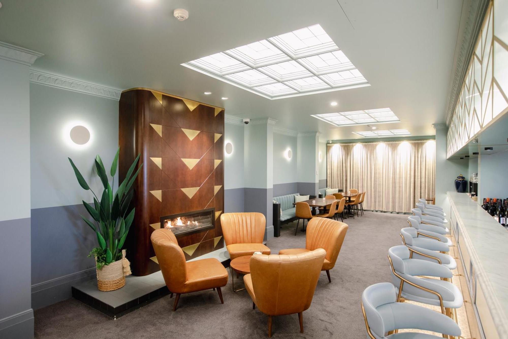 Tattersalls Hotel Armidale Buitenkant foto