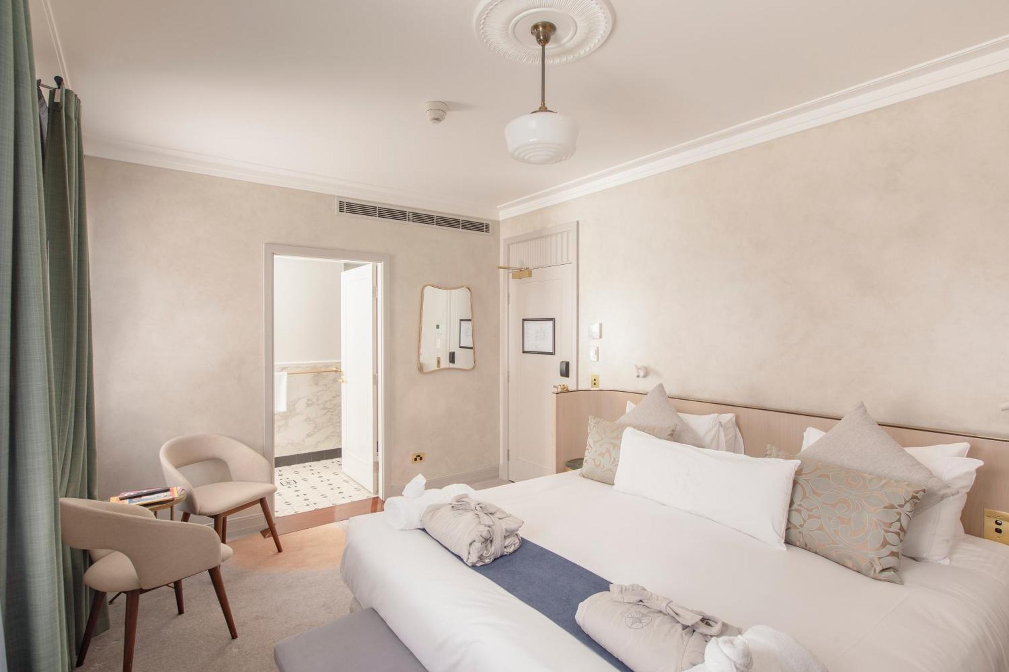 Tattersalls Hotel Armidale Buitenkant foto